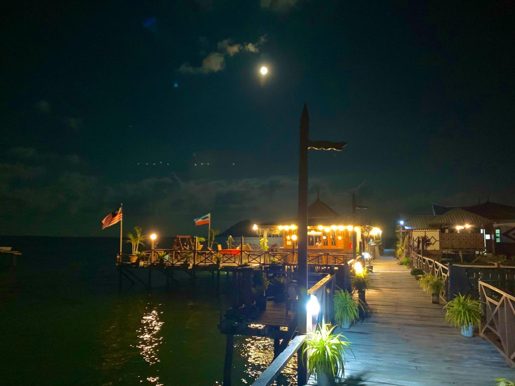 Parapat Water Village Resort Semporna Εξωτερικό φωτογραφία