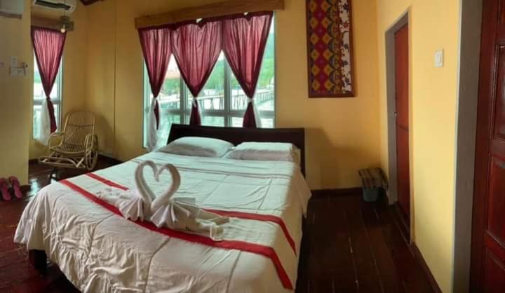 Parapat Water Village Resort Semporna Εξωτερικό φωτογραφία