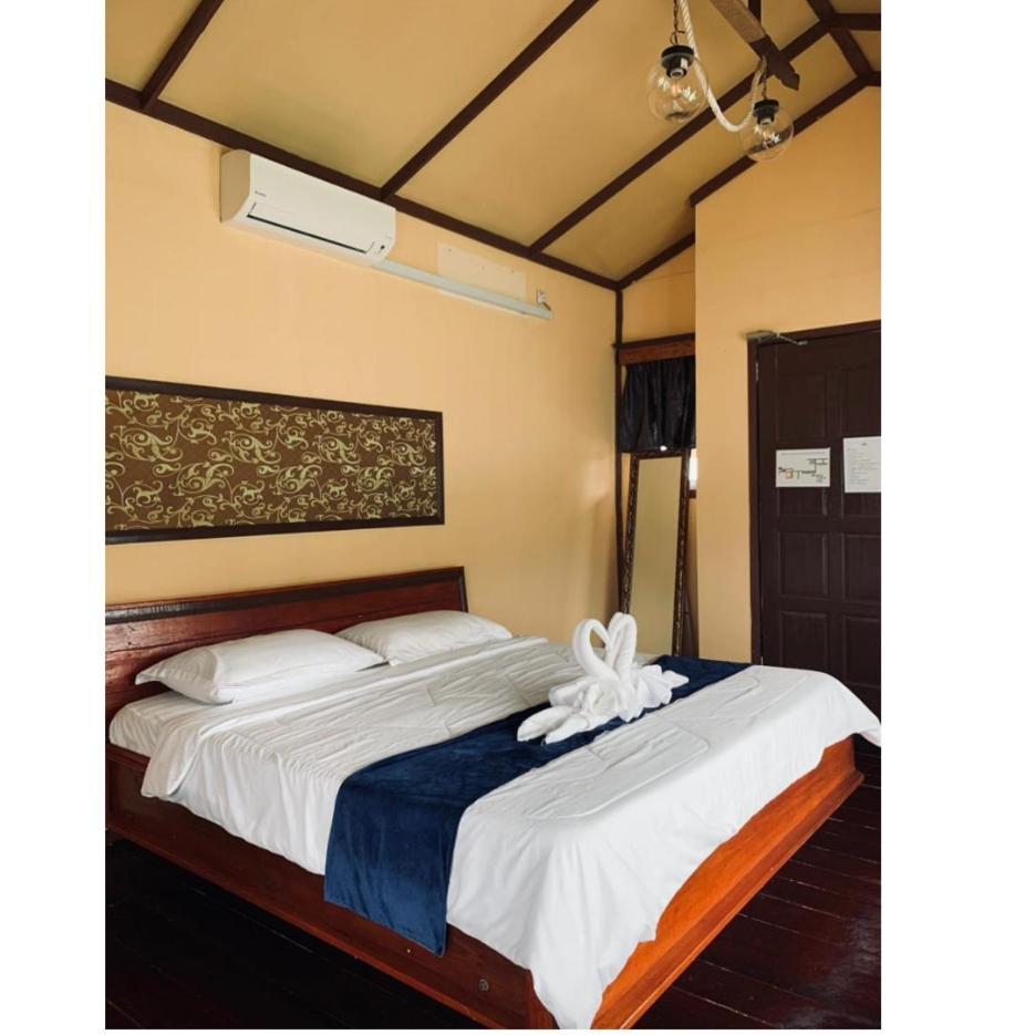 Parapat Water Village Resort Semporna Εξωτερικό φωτογραφία